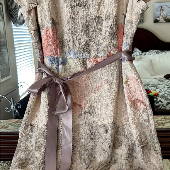 BHLDN Adrianna Papell Mother of Bride/Groom size 16 dress. - Picture 5 of 10